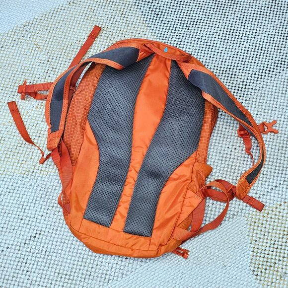 REI Co-op Tarn Hydro 15 Kids' Pack - Picture 3 of 7